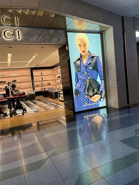 羽田空港 gucci|グッチ 羽田空港店 .